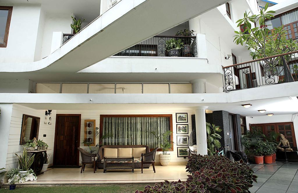 Ahuja Residency Golf Links Nova Deli Exterior foto