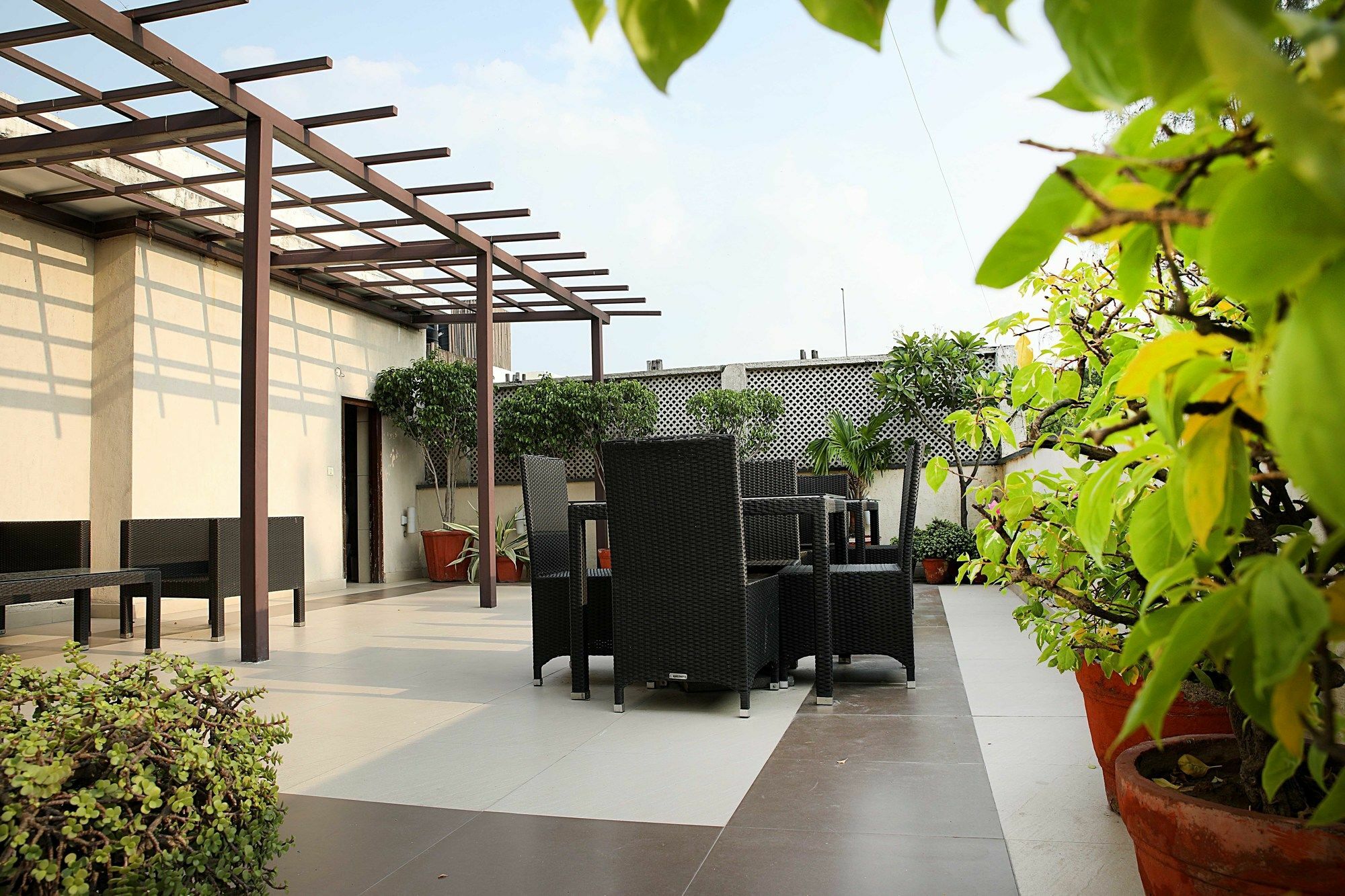 Ahuja Residency Golf Links Nova Deli Exterior foto